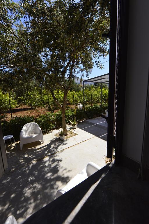 Miss Sicily B&B Terrasini Bagian luar foto
