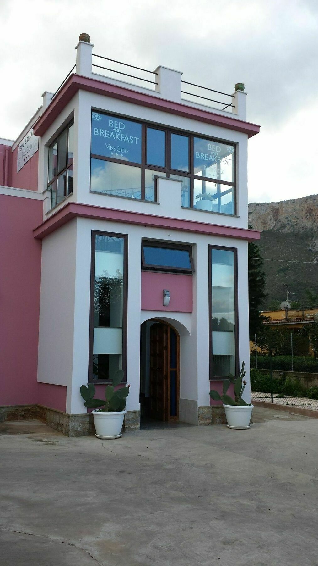 Miss Sicily B&B Terrasini Bagian luar foto